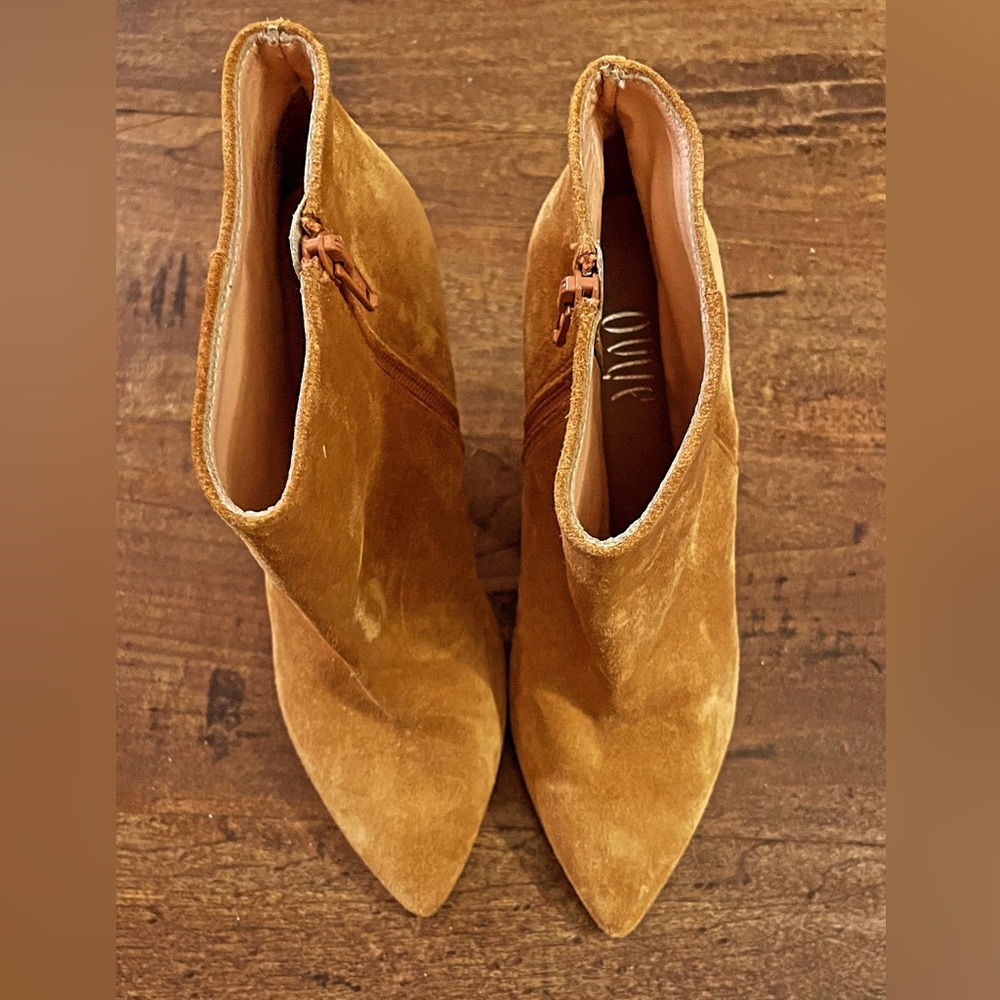 Chamois ankle boots